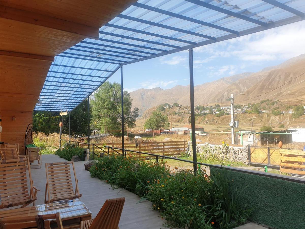 Hotel Tornisa Kazbegi Exterior foto